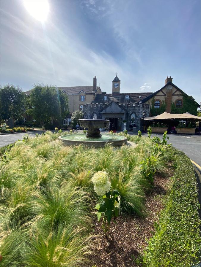 Abbey Court Hotel Nenagh Exterior photo